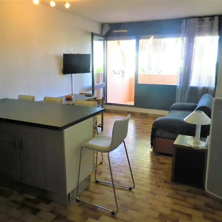 Apartamento Les Ambassades Du Soleil Cap D'adge Studio Cabine Pour 5 Personnes N2 133 *